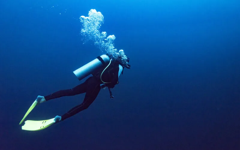 scuba diving la gi tim hieu bo mon lan bien thu vi