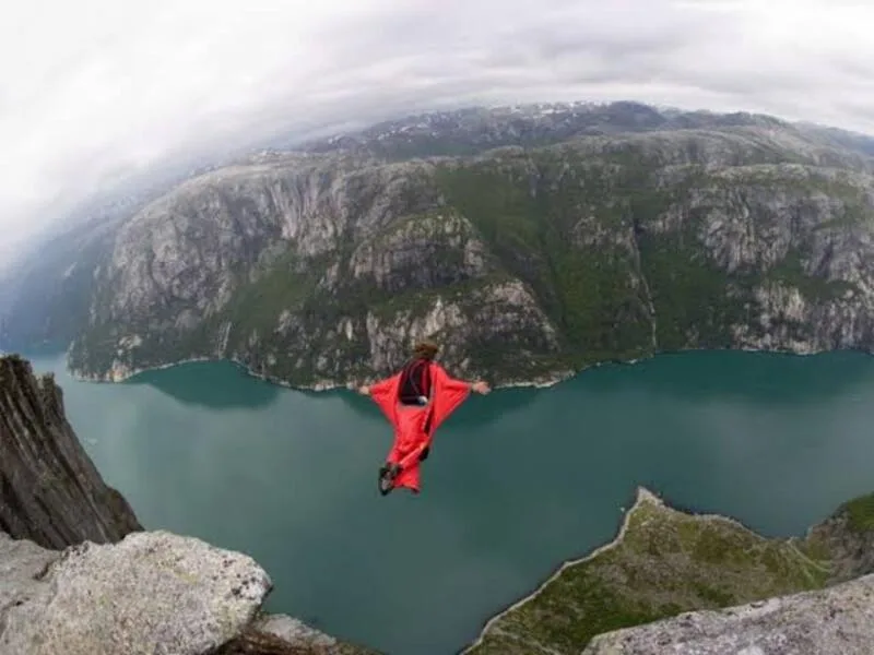Base Jumping là gì