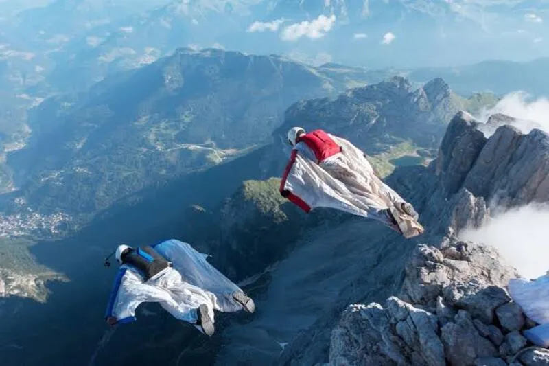 Base Jumping là gì